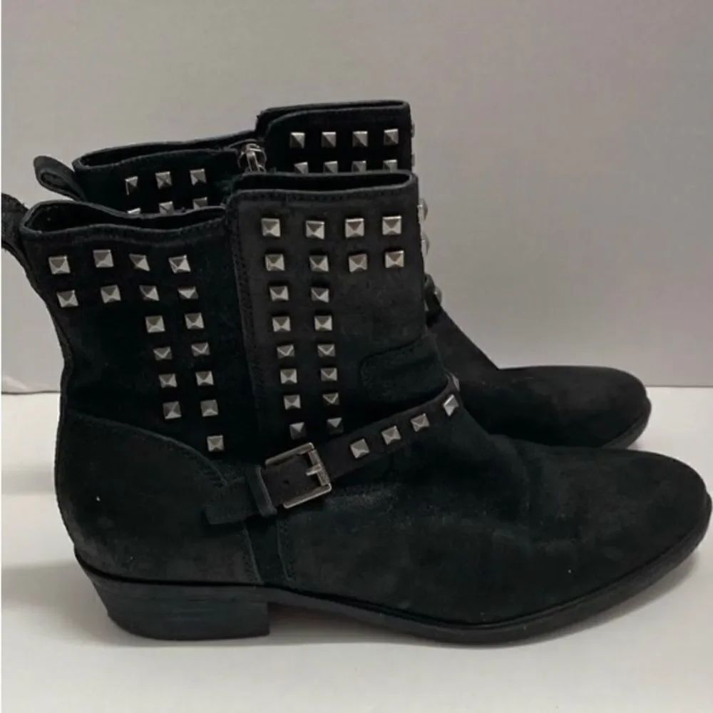 Ralph Lauren women’s black leather studded, ankle suede boot size 7 - Picture 2 of 10